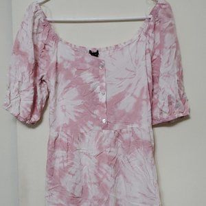 NWOT Pink and white flowy tie dye dress.